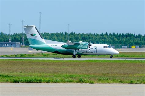 Widerøe De Havilland Canada DHC 8 103B Dash 8 LN WIE Flickr