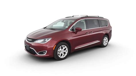 Used 2018 Chrysler Pacifica Carvana