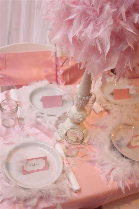 One Pretty Pin Frilly Feathery Party Table Chickabug