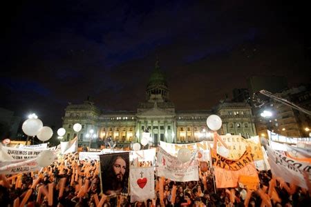 Argentina Legalizes Gay Marriage First In Latin America World