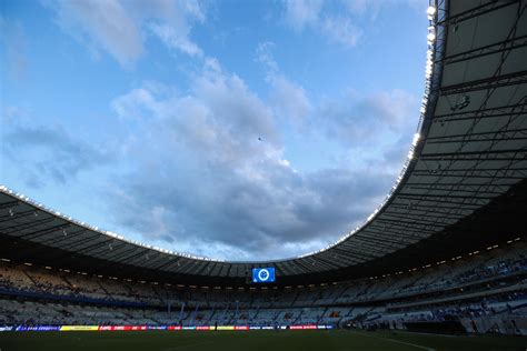 Palmeiras aciona CBF e pede que partida contra o Cruzeiro no Mineirão