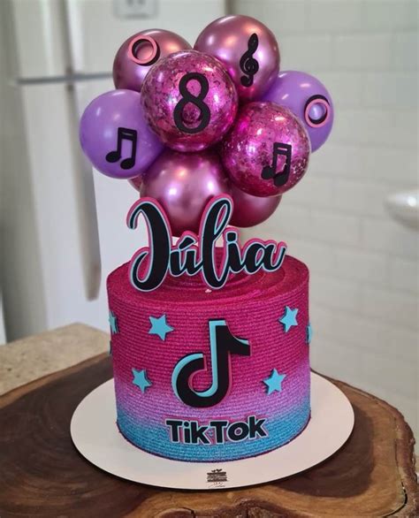 Bolo Tik Tok 50 Ideias Para Quem Ama O Estilo Do Momento Artesanato