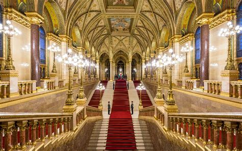 Inside Hungarian Parliament | A Glimpse into Political Legacy