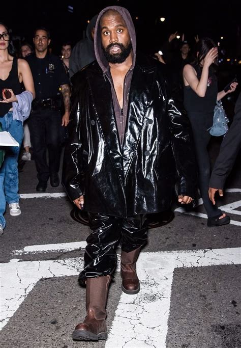 Kanye West Makes Surprise Appearance At Nyfws Vogue World Event Kanye