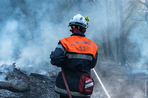 Premier Feu De For T Dans Laude Sdis