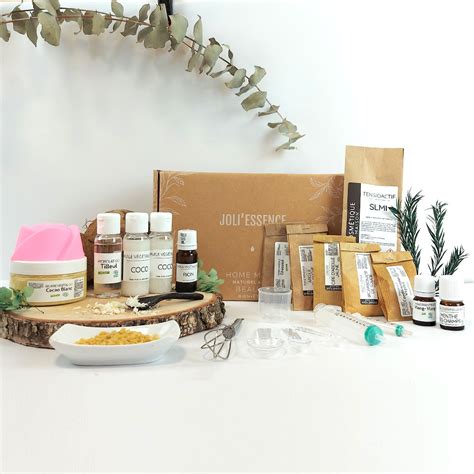 Coffret cosmetiques solides bio Nature Découvertes