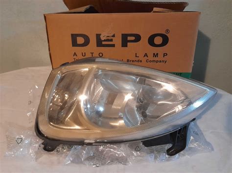 Farol Opel Corsa C Lado Direito Loures OLX Portugal