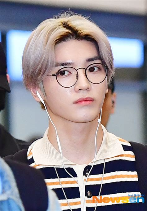 Nct 127 태용 또렷한 잘생김 ‘공항패션 포토엔hd 손에 잡히는 뉴스 눈에 보이는 뉴스 뉴스엔