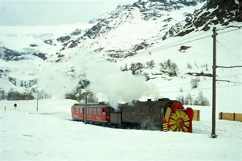 Rhb Dampfschneeschleuder Extrazug F R Graub Nden Tours Von Alp