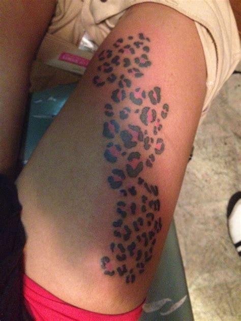 Cheetah Print Tattoos On Thigh