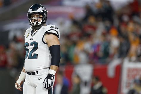 Philadelphia Eagles Jason Kelce Tells Teammates He's Retiring