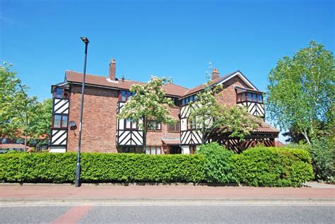 2 Bed Flat For Sale In Kirkwood Drive Kenton Newcastle Upon Tyne Ne3