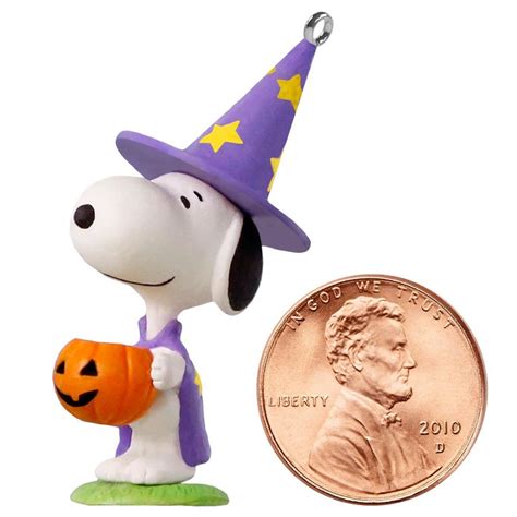 2018 Halloween, Trick or Treat Snoopy Hallmark Keepsake Ornament ...