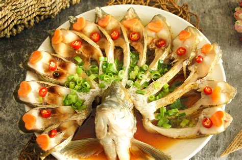 Peacock Steamed Fish : r/recipes