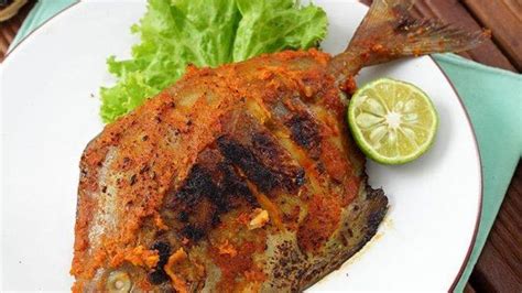 Resep Ikan Bawal Bakar Bumbu Bali Menu Simpel Untuk Malam Tahun Baruan