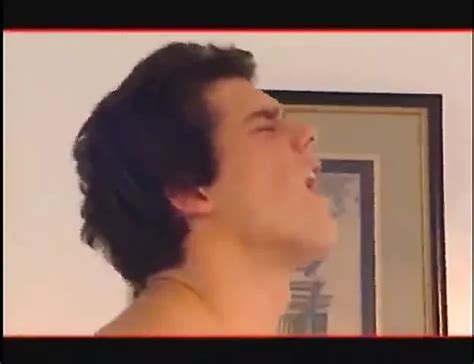 Milf belleza en látex ama ser utilizada en todos los agujeros xHamster