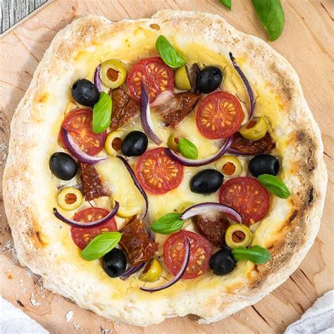 30 Ingenious Vegan Pizza Recipes | Hurry The Food Up