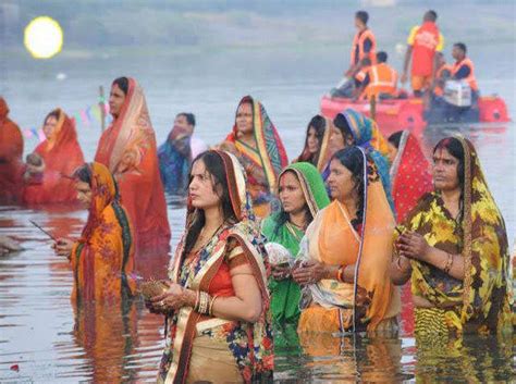 सीएम योगी ने छठ व कार्तिक पूर्णिमा पर 10 और 19 नवंबर को सार्वजनिक छुट्टी का किया ऐलान