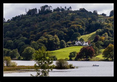 Boating on the Lake | RobsBlogs