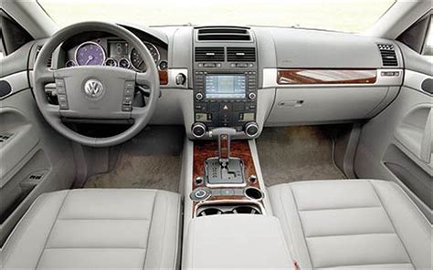 Volkswagen Touareg Information And Photos Momentcar