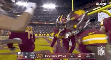 Top Gifs From Nfl Sunday Week By Sports Gifs Giphy