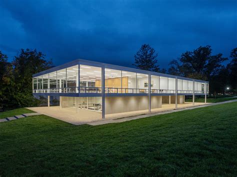 Public Can Visit Ius Mies Van Der Rohe Building Years Later Than