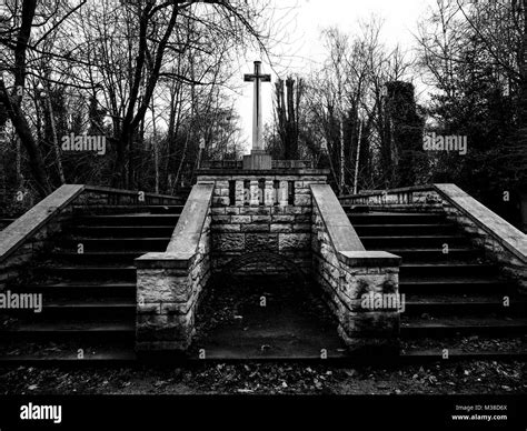 Victorian Cemetery Gates Hi Res Stock Photography And Images Alamy