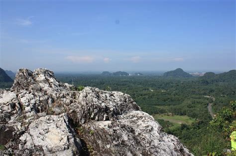 Sunset Jungle Trekking Experience To Bukit Batu Putih Klook Malaysia