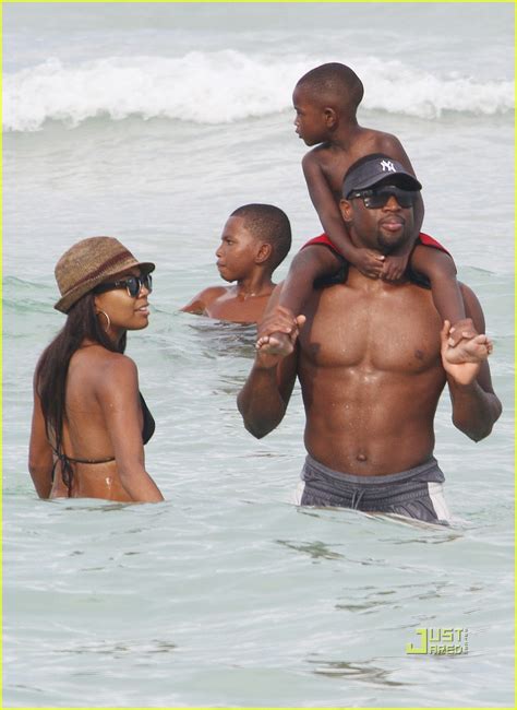 Gabrielle Union Bikini Babe In Miami Photo Bikini Dwyane