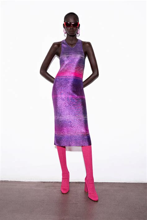 Discover MISSONI Pre Fall 2023 Collection