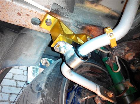 Усиленные крепления заднего стабилизатора Whiteline — Subaru Impreza ...