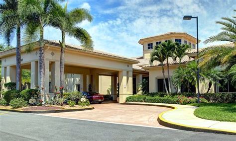 Valencia Isles | Boynton Beach, FL Retirement Communities | 55places