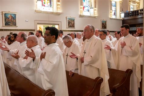 Bishop Erik Pohlmeier Celebrates Chrism Mass April 5 Diocese Of St Augustine