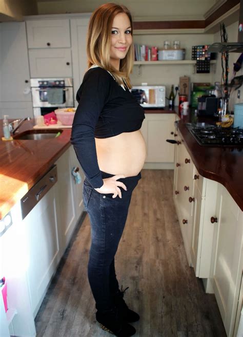 18 Weeks Pregnant With Baby 2 Anna Saccone Joly Bloglovin