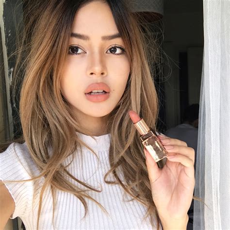 Son nude của 3CE kết hợp với Lily Maymac siêu đẹp và giá chưa đến 400