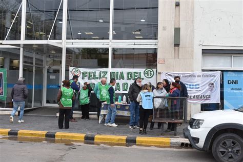 Conmemoraron El D A Del Jubilado Y La Jubilada Y Reclamar N En Plaza