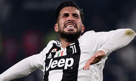 Il Saluto Dell Ex Juve Emre Can Ad Ozil Il Post Social Ilbianconero