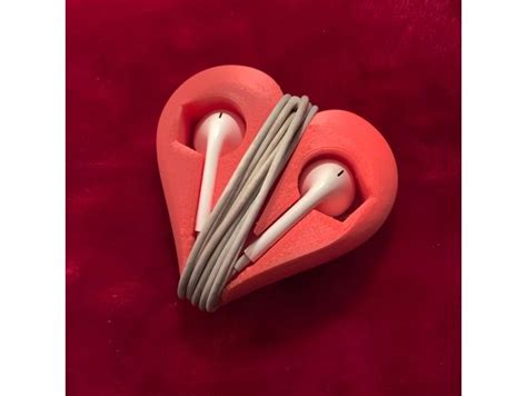 Give This Earphone Holder To Your Valentine Ecouteur Bricolage Cool