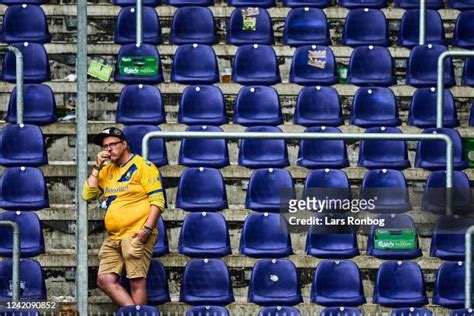 Brondby Fans Photos and Premium High Res Pictures - Getty Images