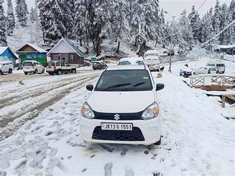 Gulmarg Receives Fresh Snowfall