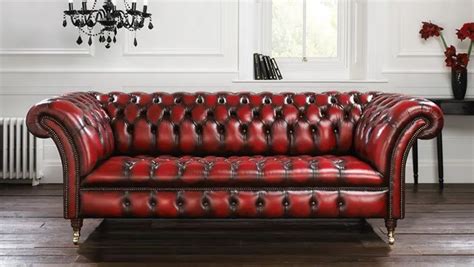 Red Fabric Chesterfield Sofa | Baci Living Room