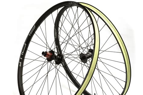 Stans No Tubes Flow Ex Wheelset Review Mbr