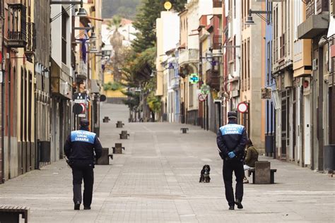 Seis meses de prisión por desobedecer varias veces la orden de