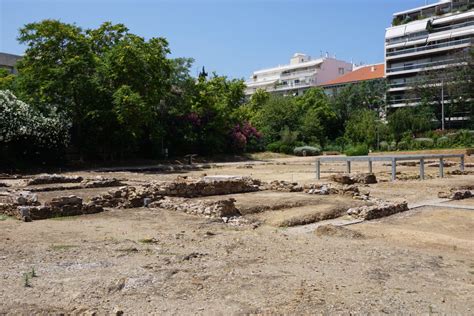 Atenas Sítio Arqueológico Do Liceu De Aristóteles Viajonários