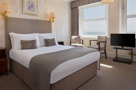 The Lansdowne, Eastbourne Rooms: Pictures & Reviews - Tripadvisor