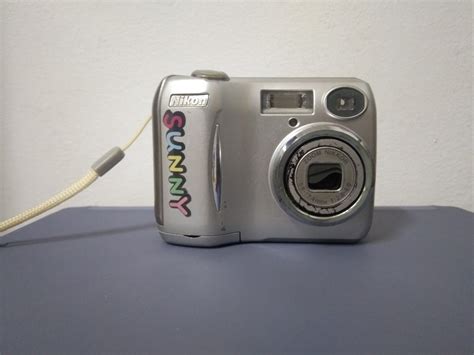 Vintage Digital Camera Nikon Coolpix 3200 Photography Cameras On