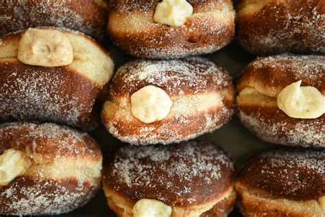 Janjolinka Sourdough Krafne Punjene Kremom Od Vanilije