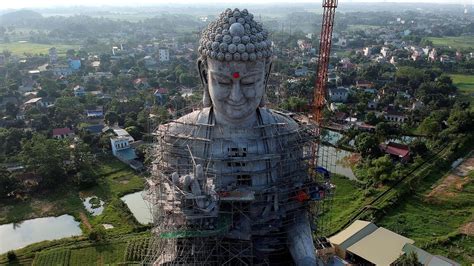 Foto Vietnam Bangun Patung Buddha Terbesar Se Asia Tenggara Foto