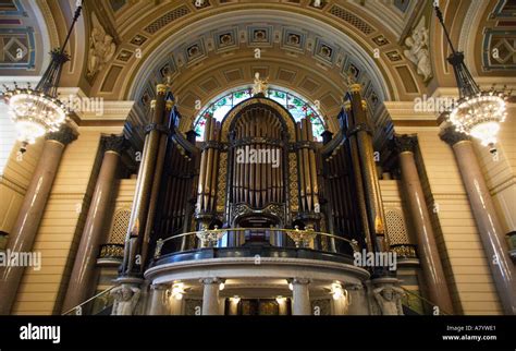 Willis Organ in the Great Hall, St Georges Hall, Liverpool Stock Photo ...