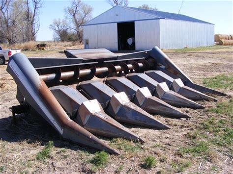 Allis Chalmers Black A Corn Header Bigiron Auctions